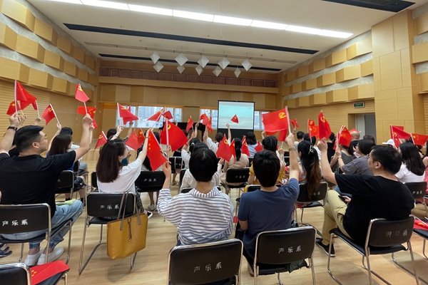 排练厅_副本.jpg 排练厅_副本.jpg